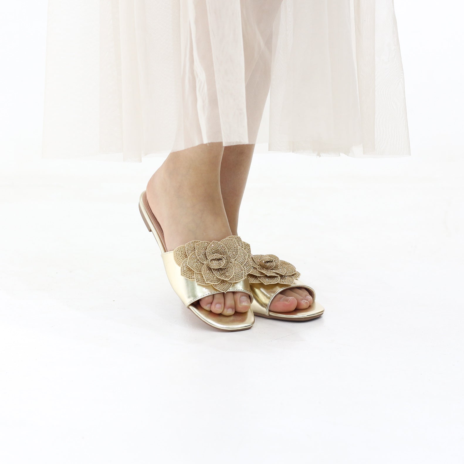 Glace Floral embellished slip-on flat sandals