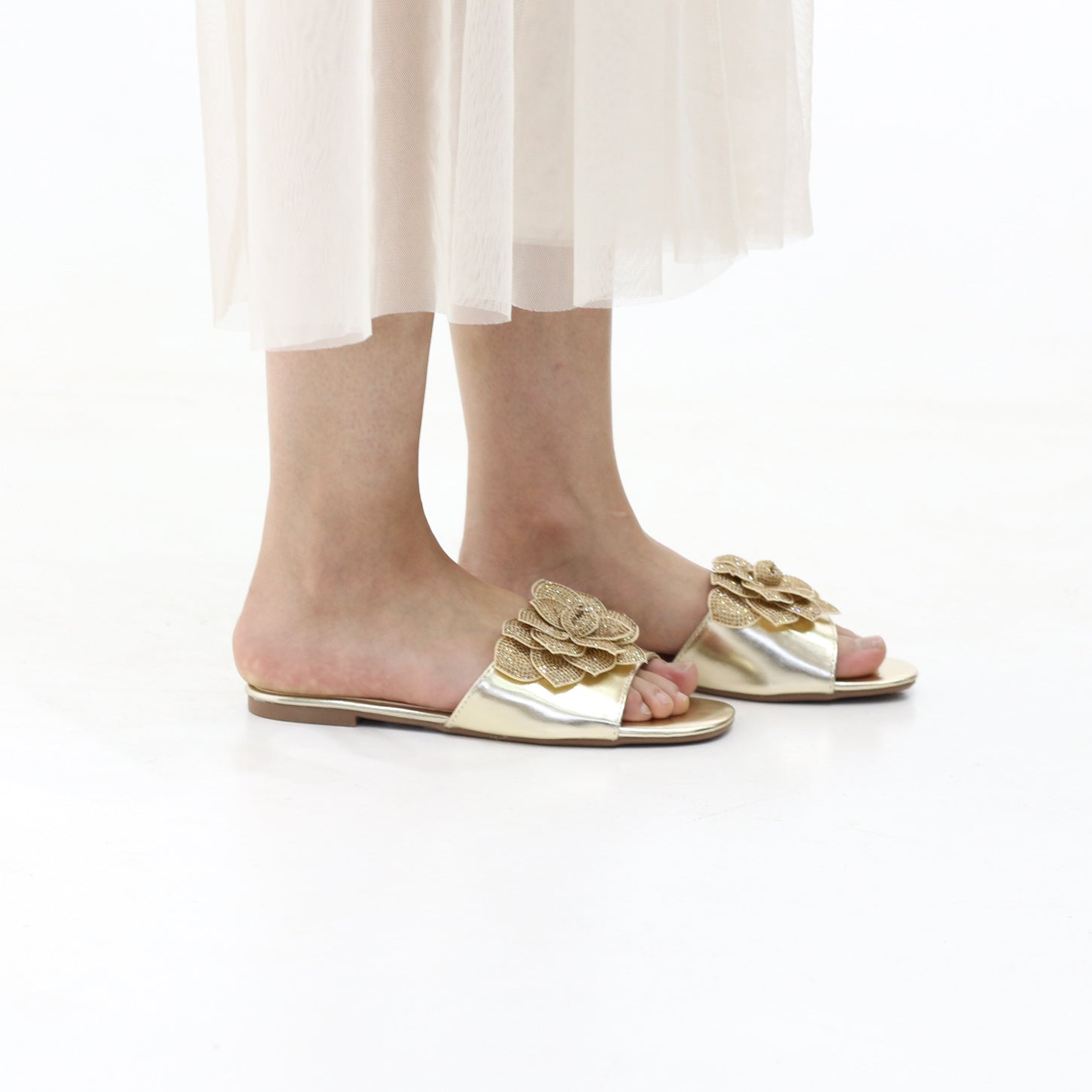 Glace Floral embellished slip-on flat sandals