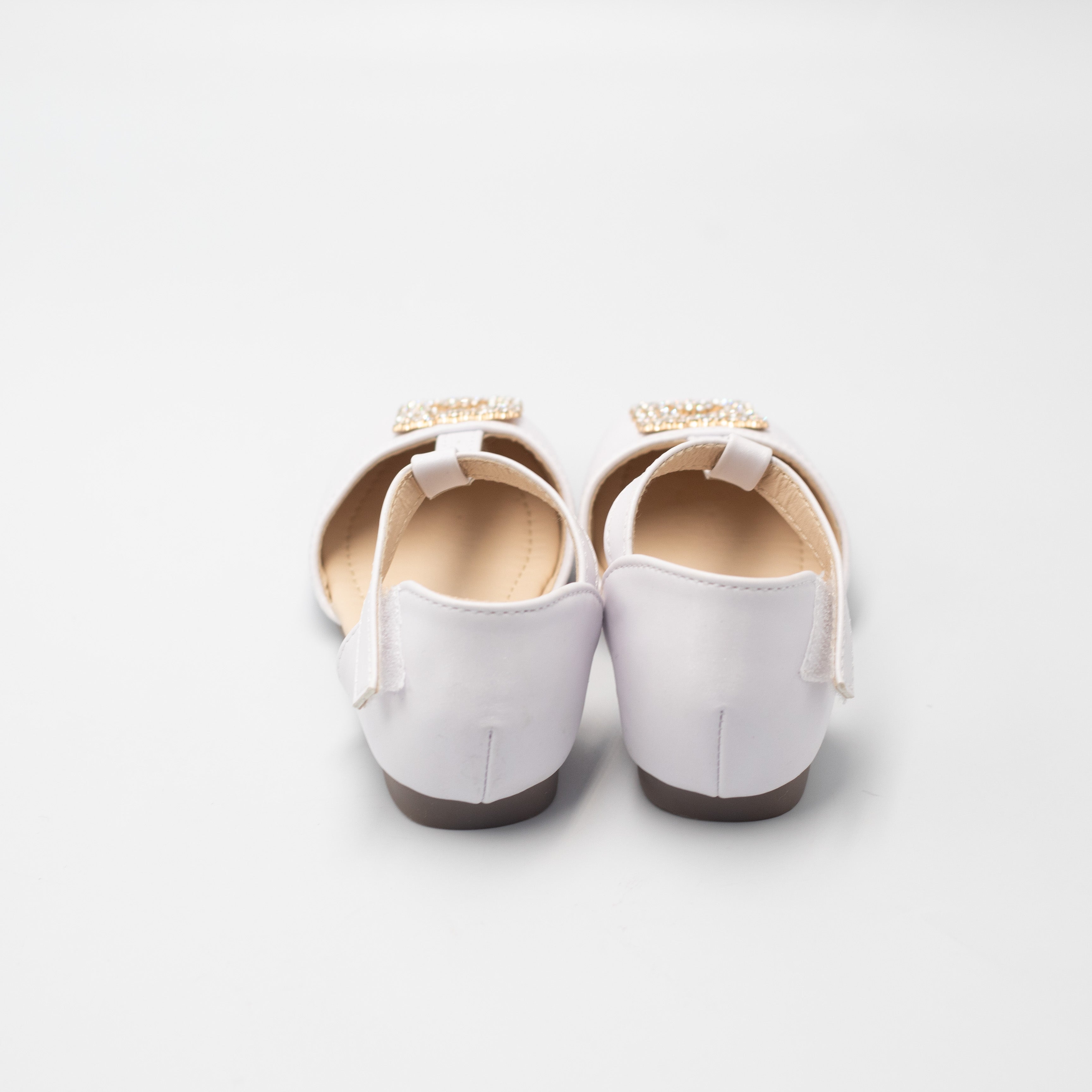 Ayla inf girls t-shaped belt pump with gold trim white