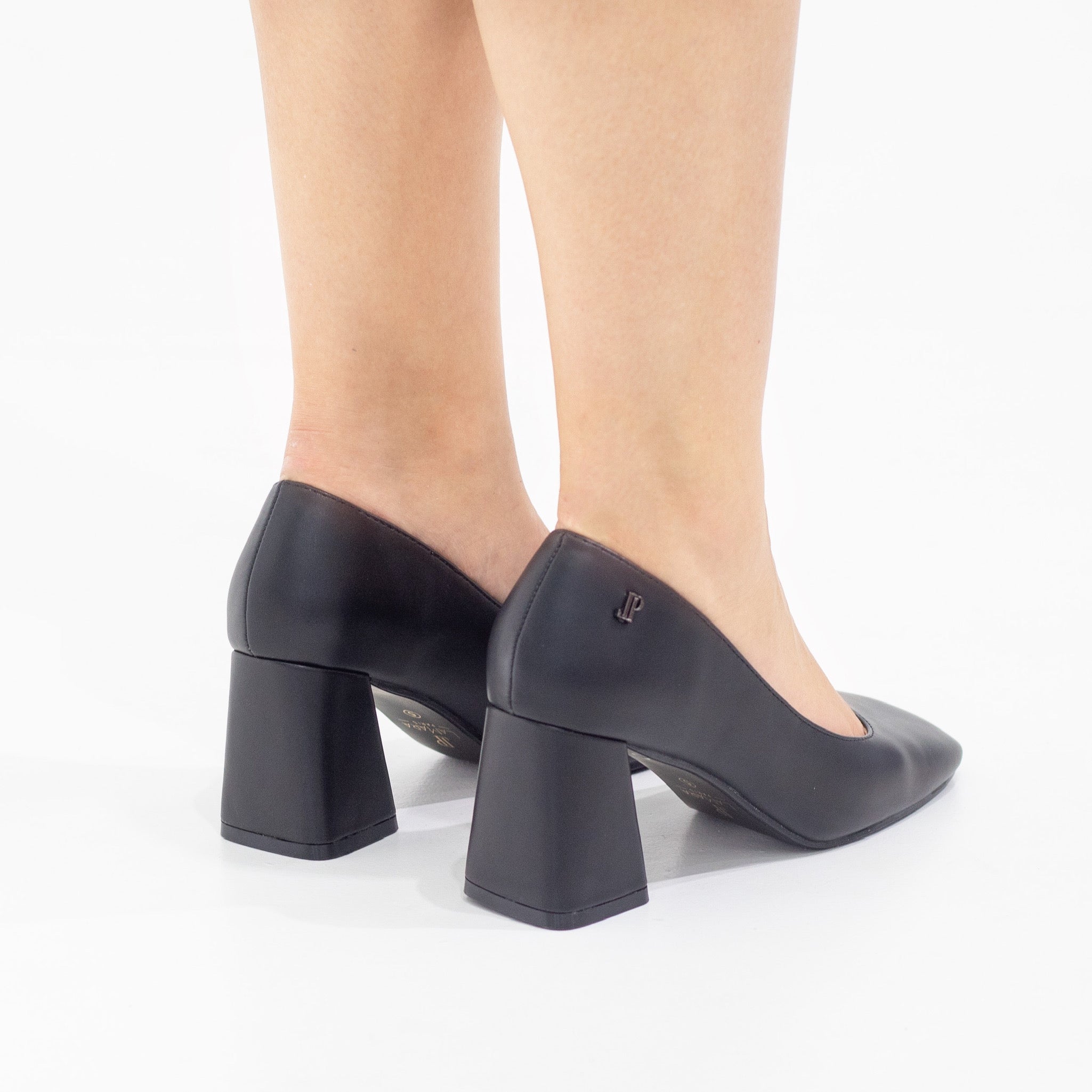 Lopa 7cm block heel PU court shoe black