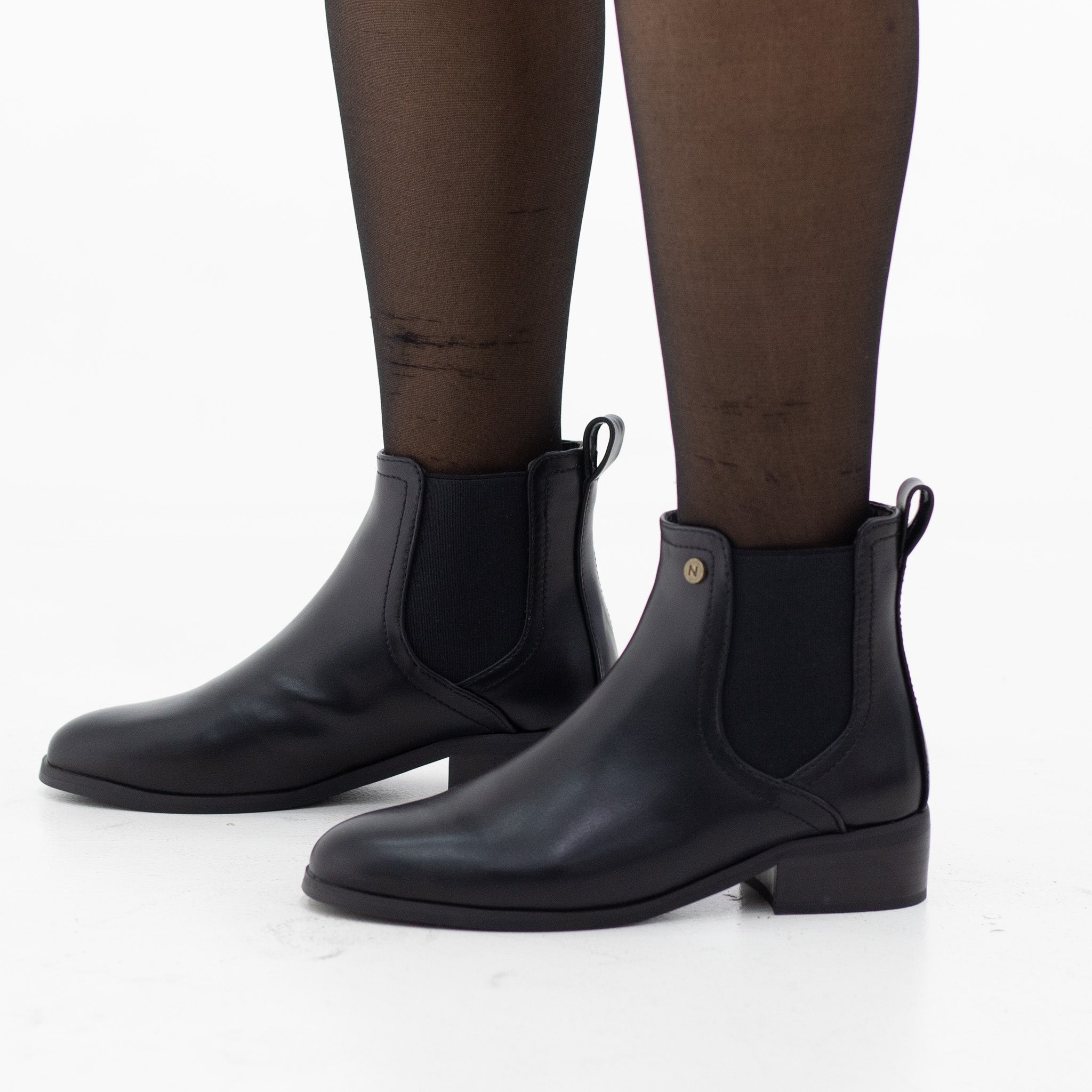 Hudson 4cm heel chelsea pu ankle boot black