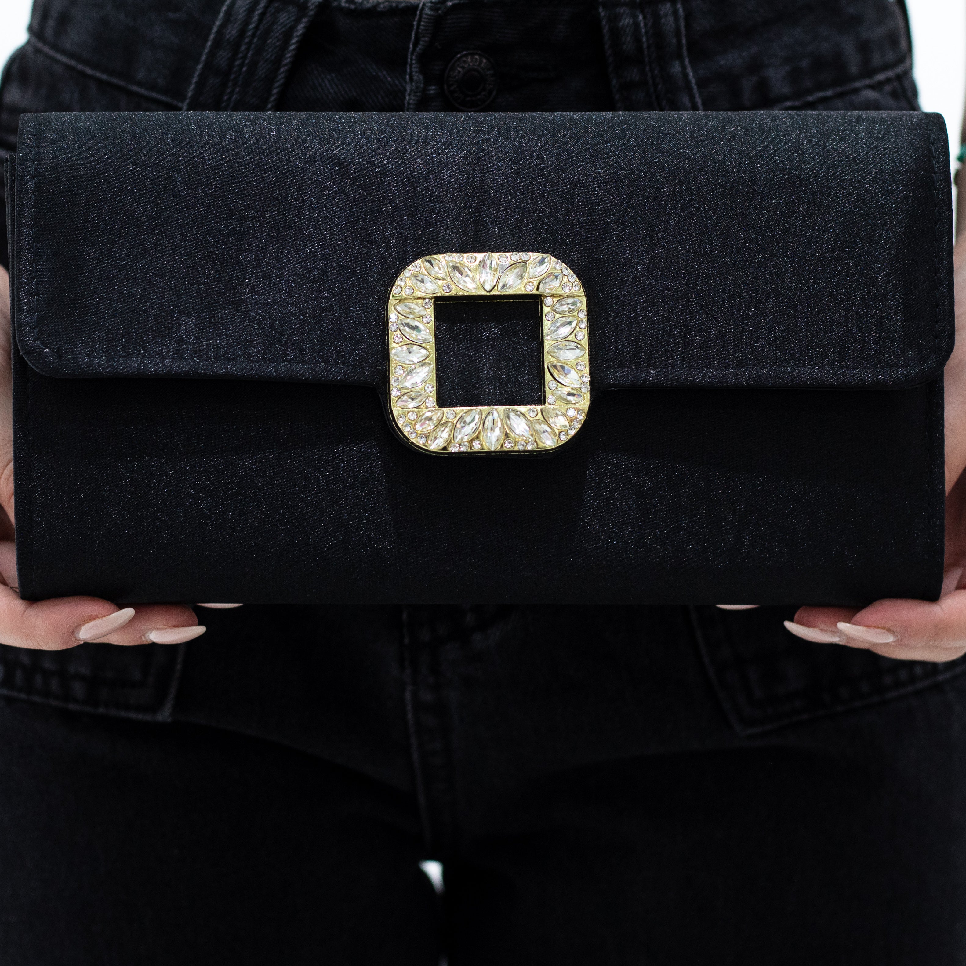 Canisha satin sqr trim clutch bag