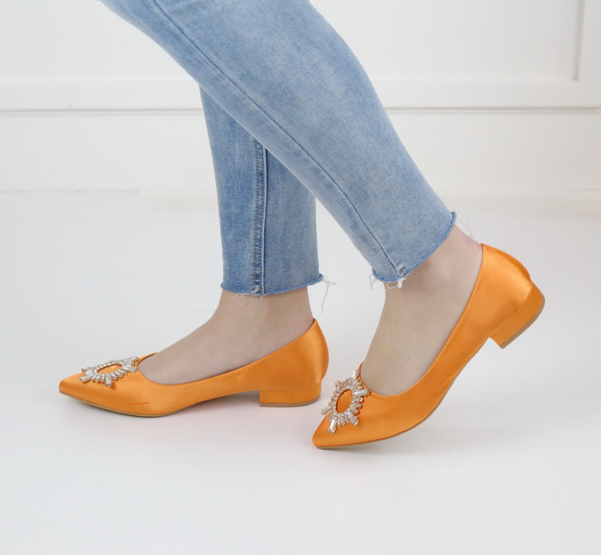 Orange flat heel with flat trim zandra