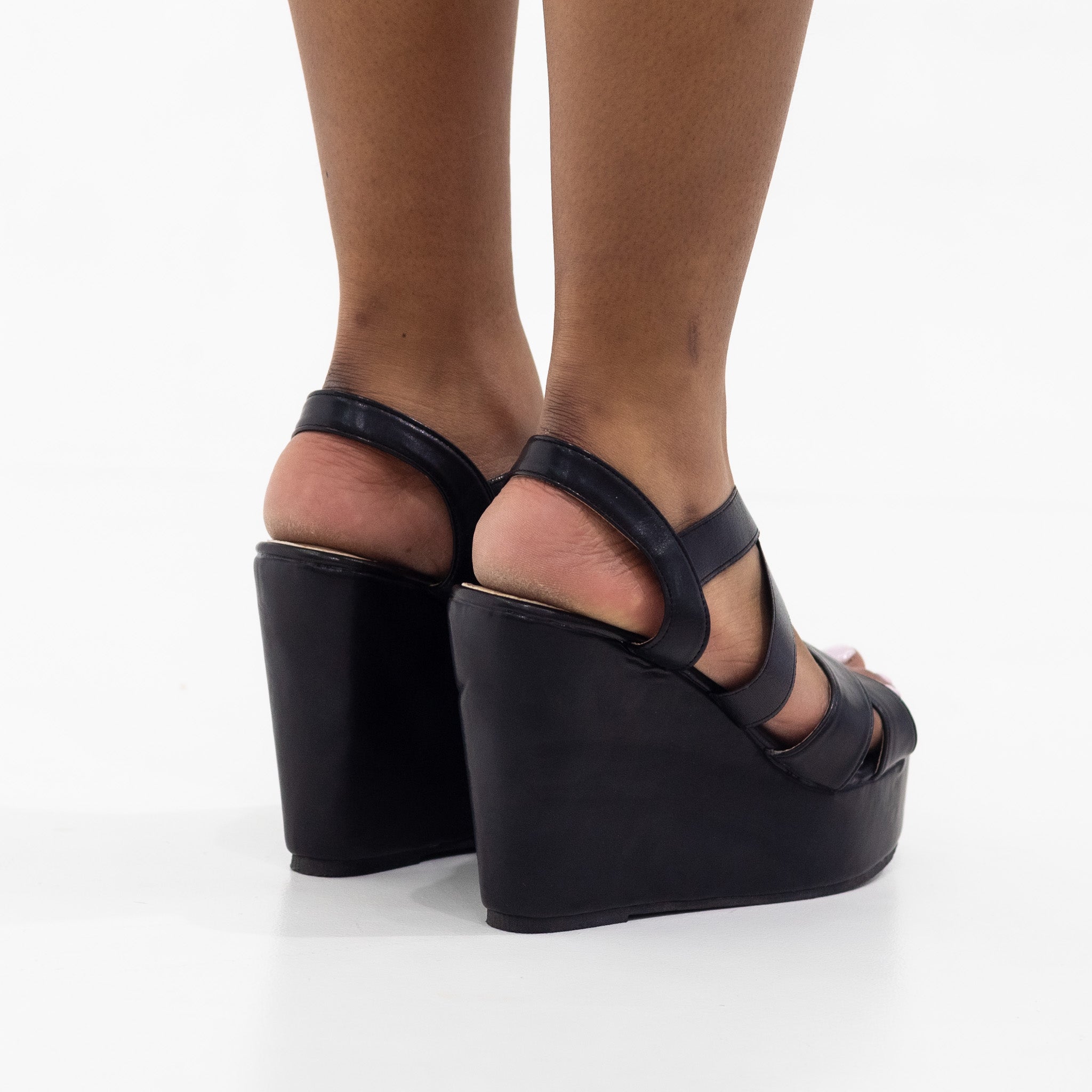 Black strappy 11cm wedge sandals ulalia