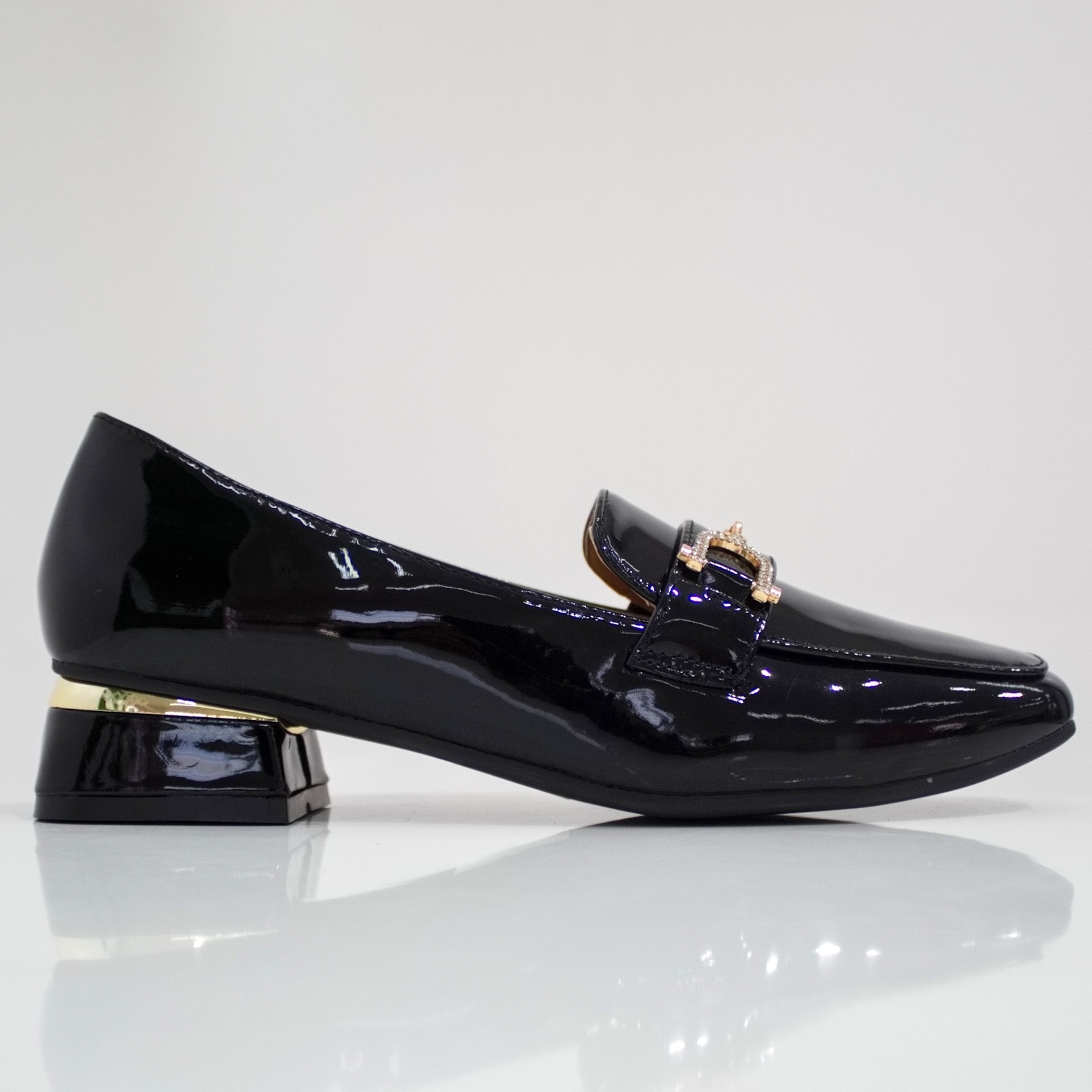 black 3cm flat heel 