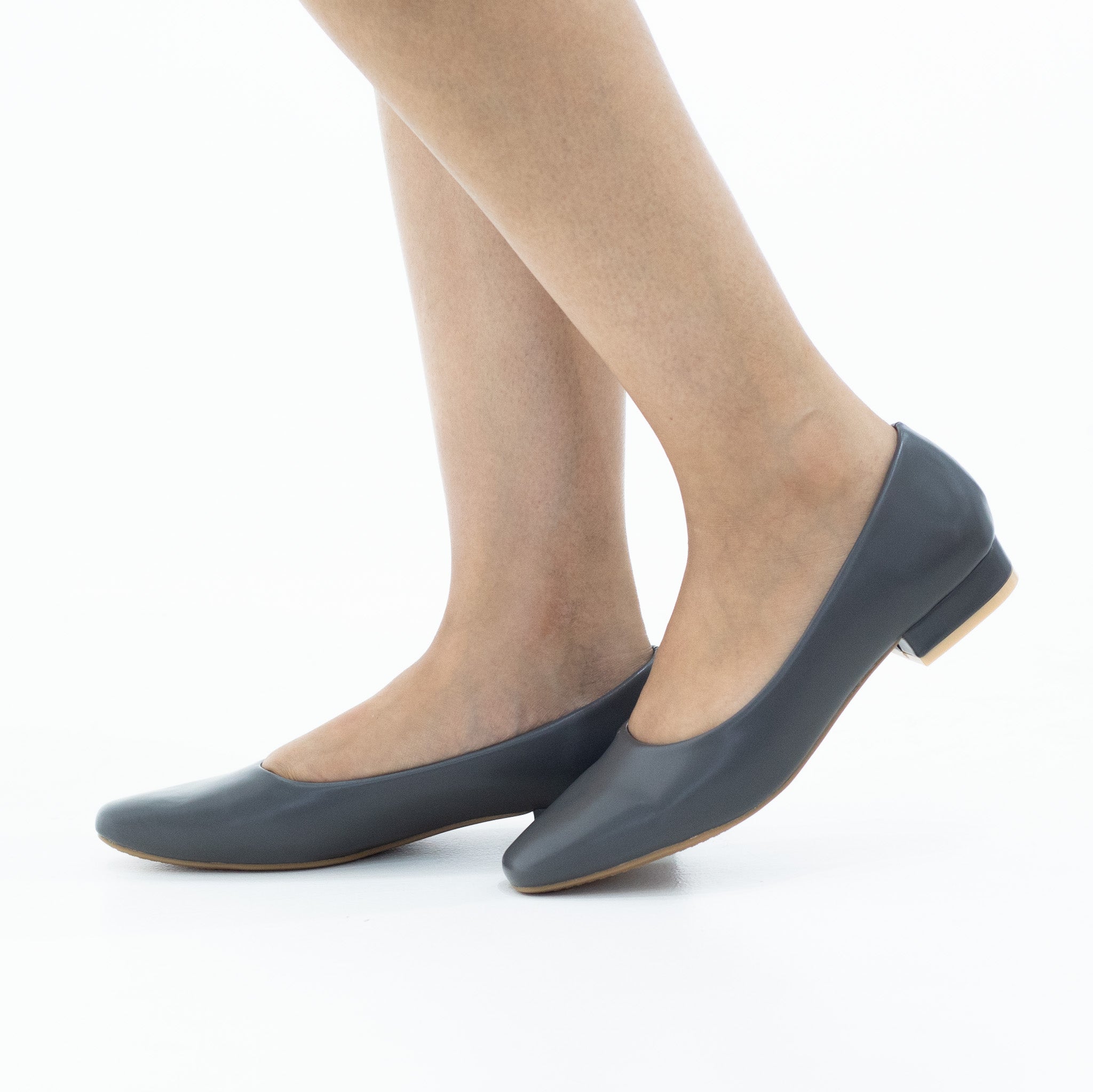 Grey comfort 2cm low heel court shoe scorpio