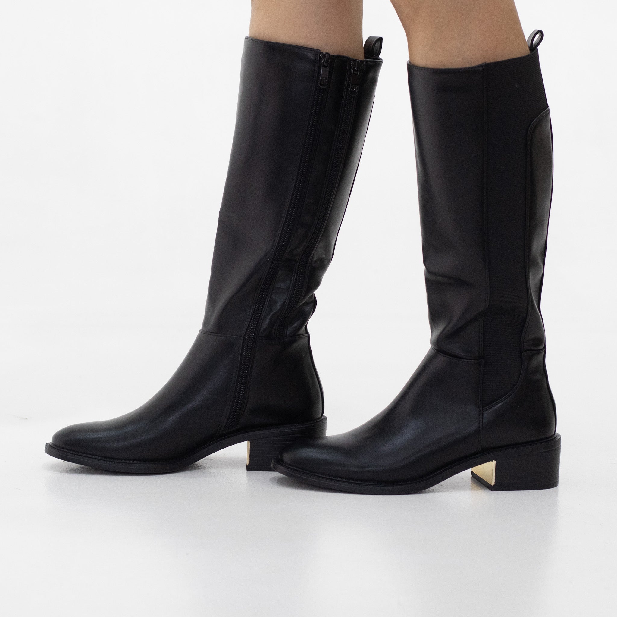 Shiya double zipper long boot with a metal decor on 4.5cm heel