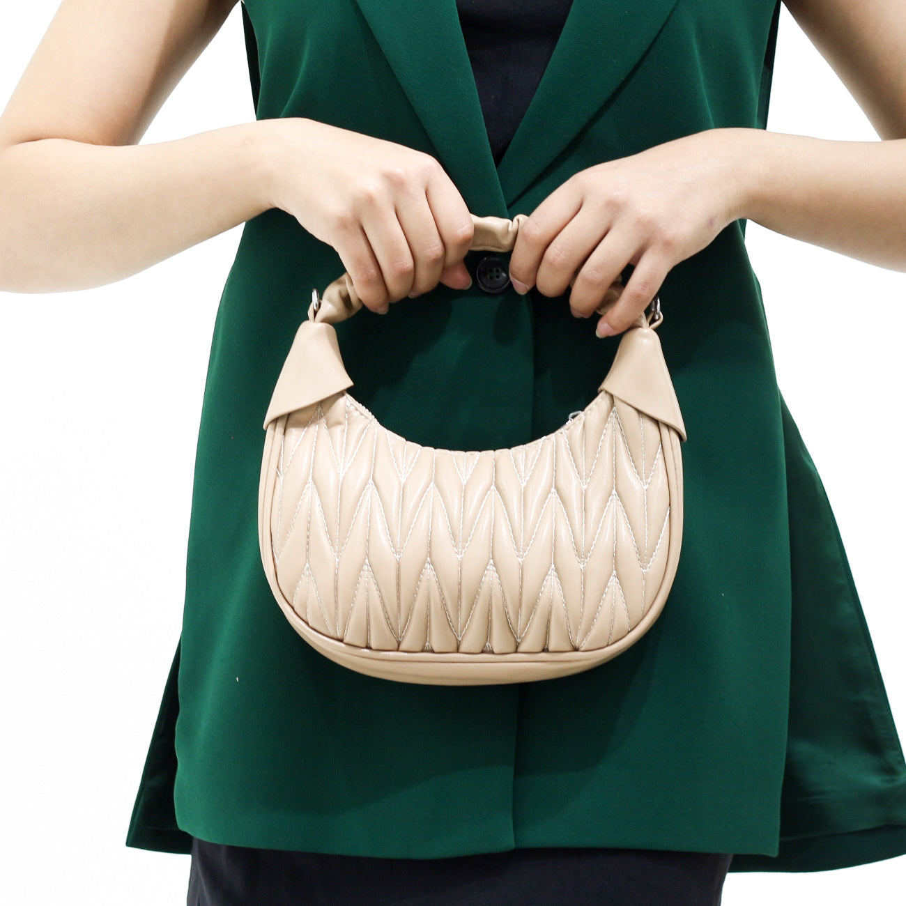 Olca quilted shoulder bag with handle