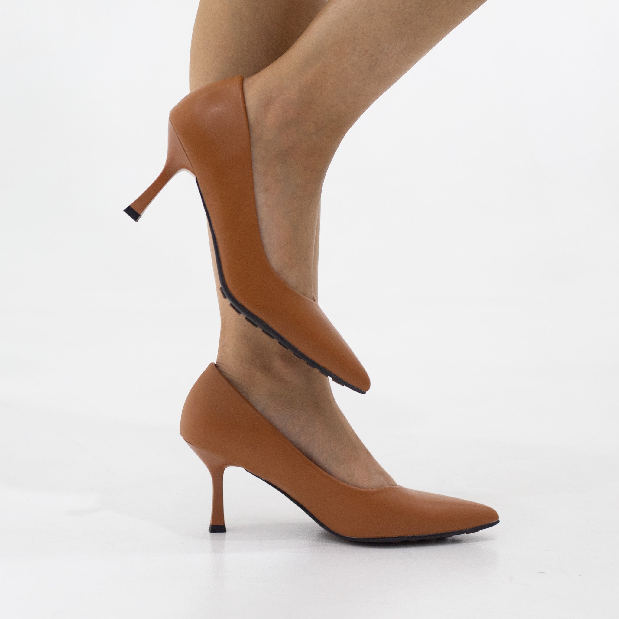 Astrid 7.5cm heel PU pointy court shoes