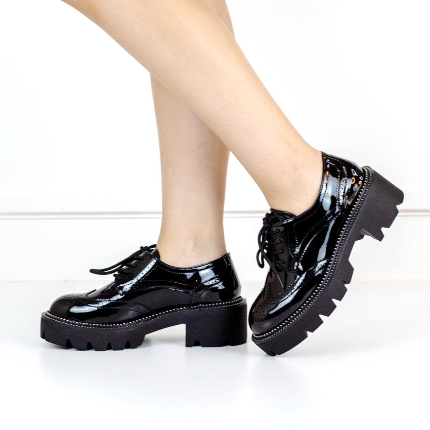 Bongi laceup brougue chuncky black