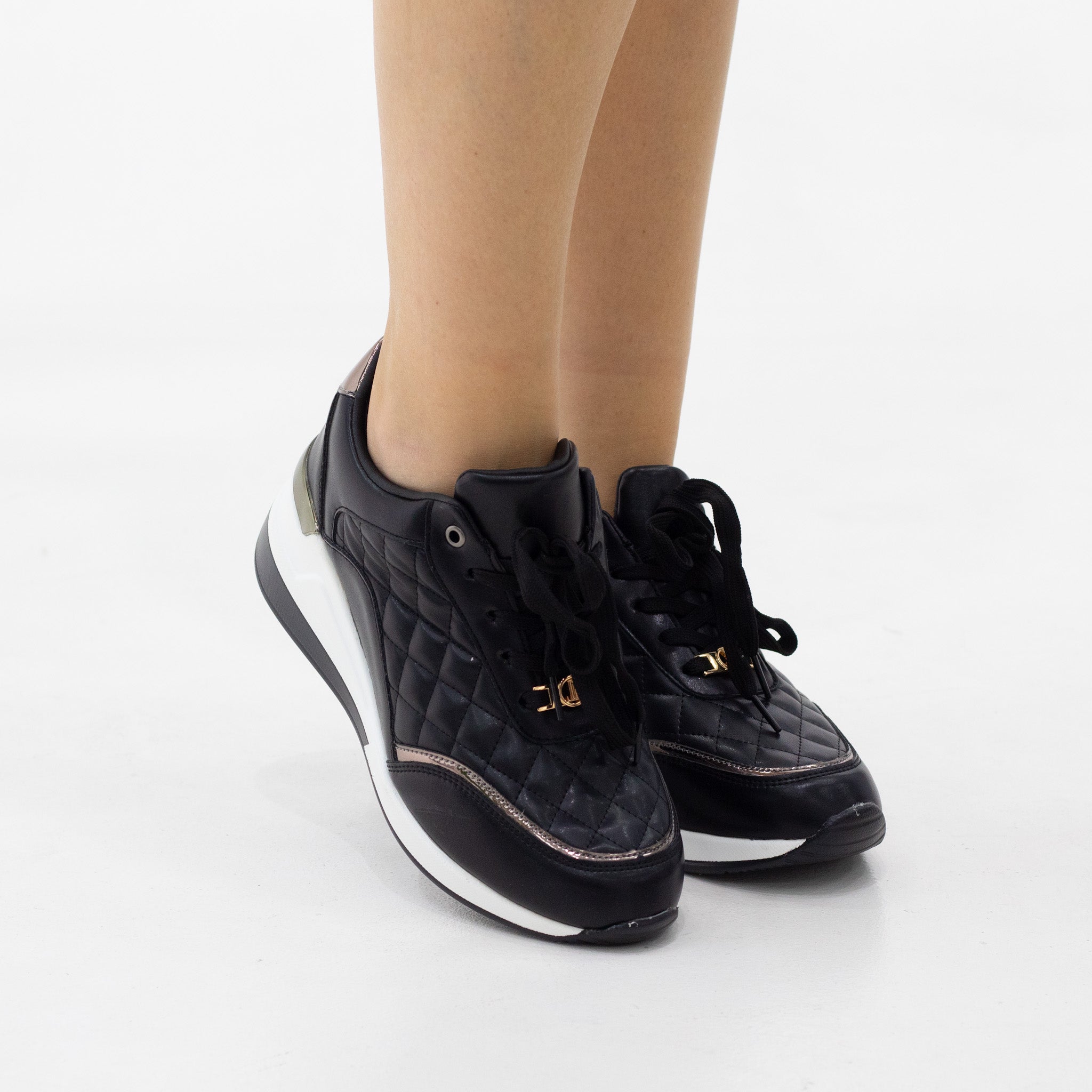 Agueda weaved embroidered lace-up sneaker