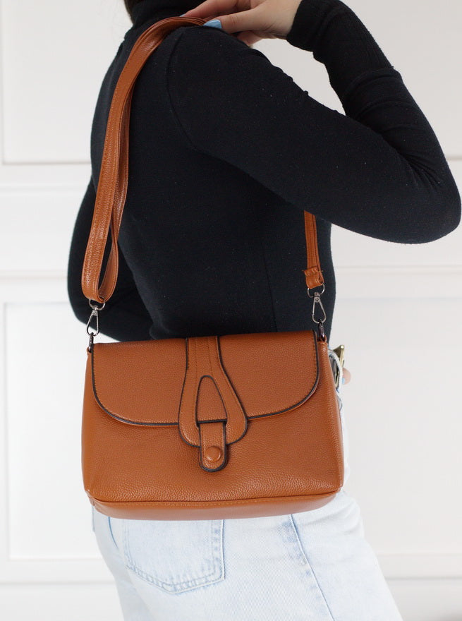 Gizela faux leather crossbody tan