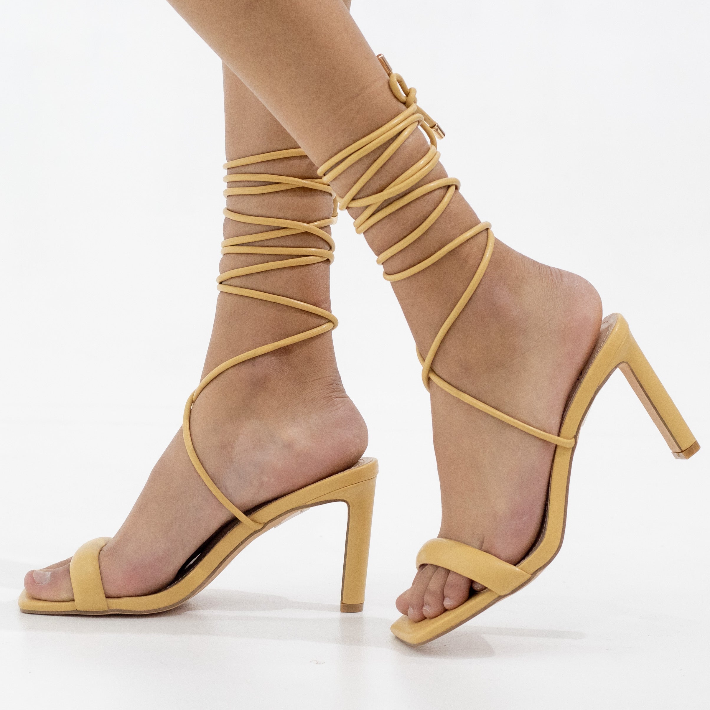 Fern tie up one band 8.5cm medium heel mustard