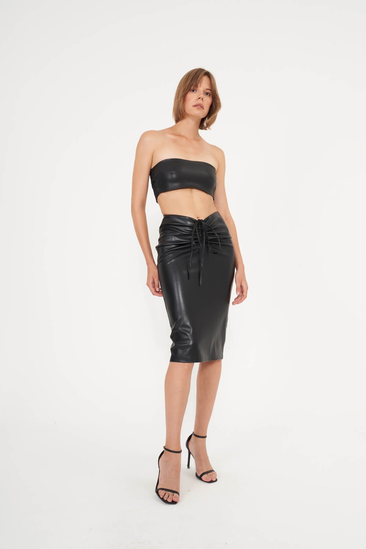 Siyah drawstring vegan leather midi skirt black