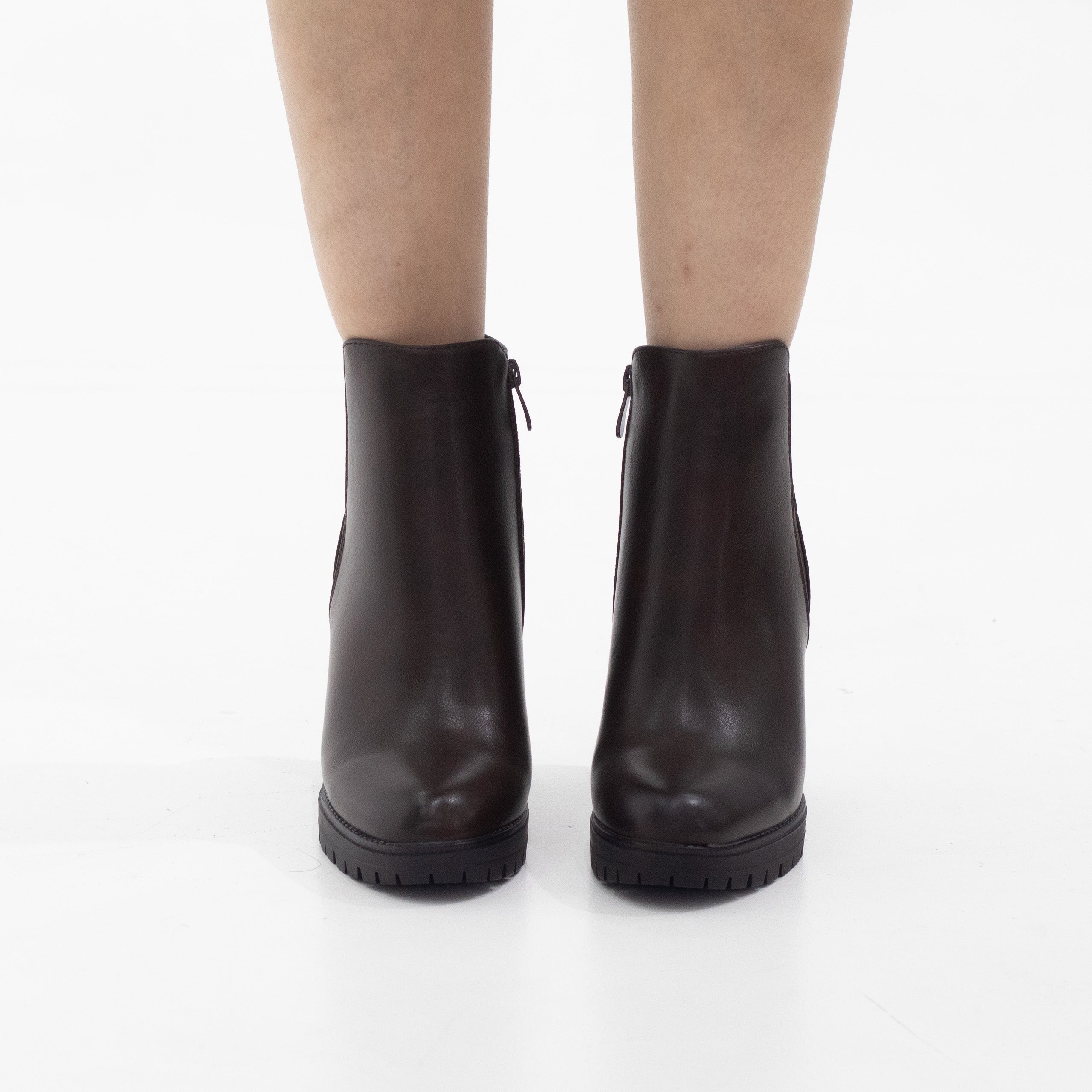 Yafa 10cm  heel side zip ankle boot