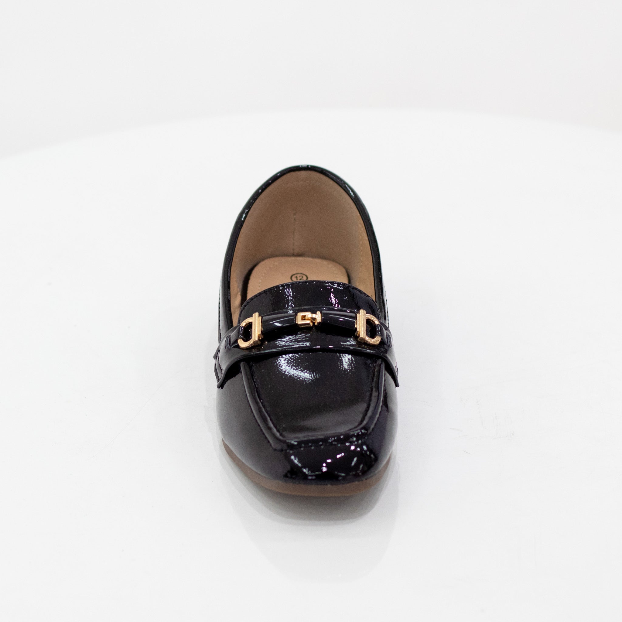 Kai girls patent flat moc with a link trim black