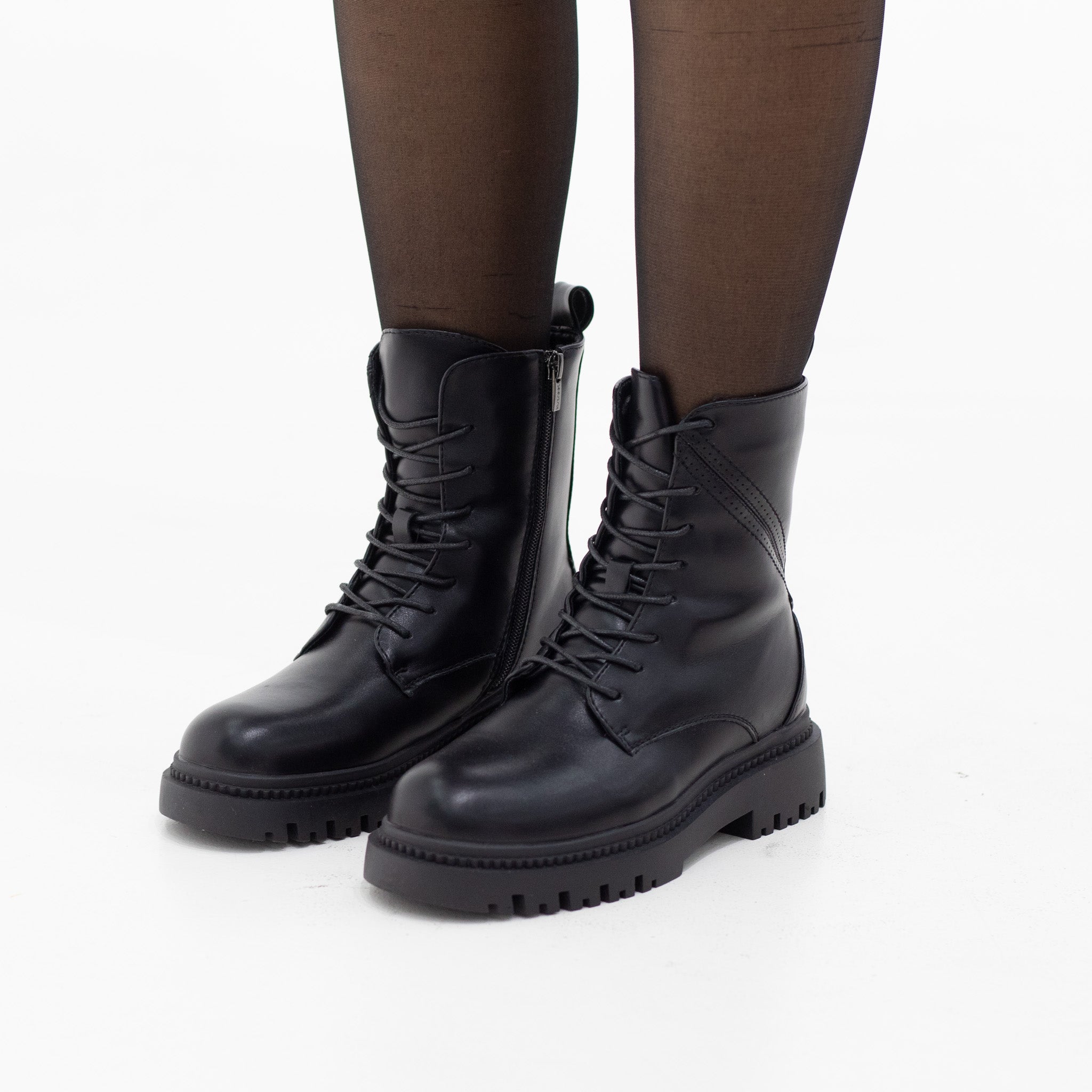 Virgo lace up instreet pu combat boot black