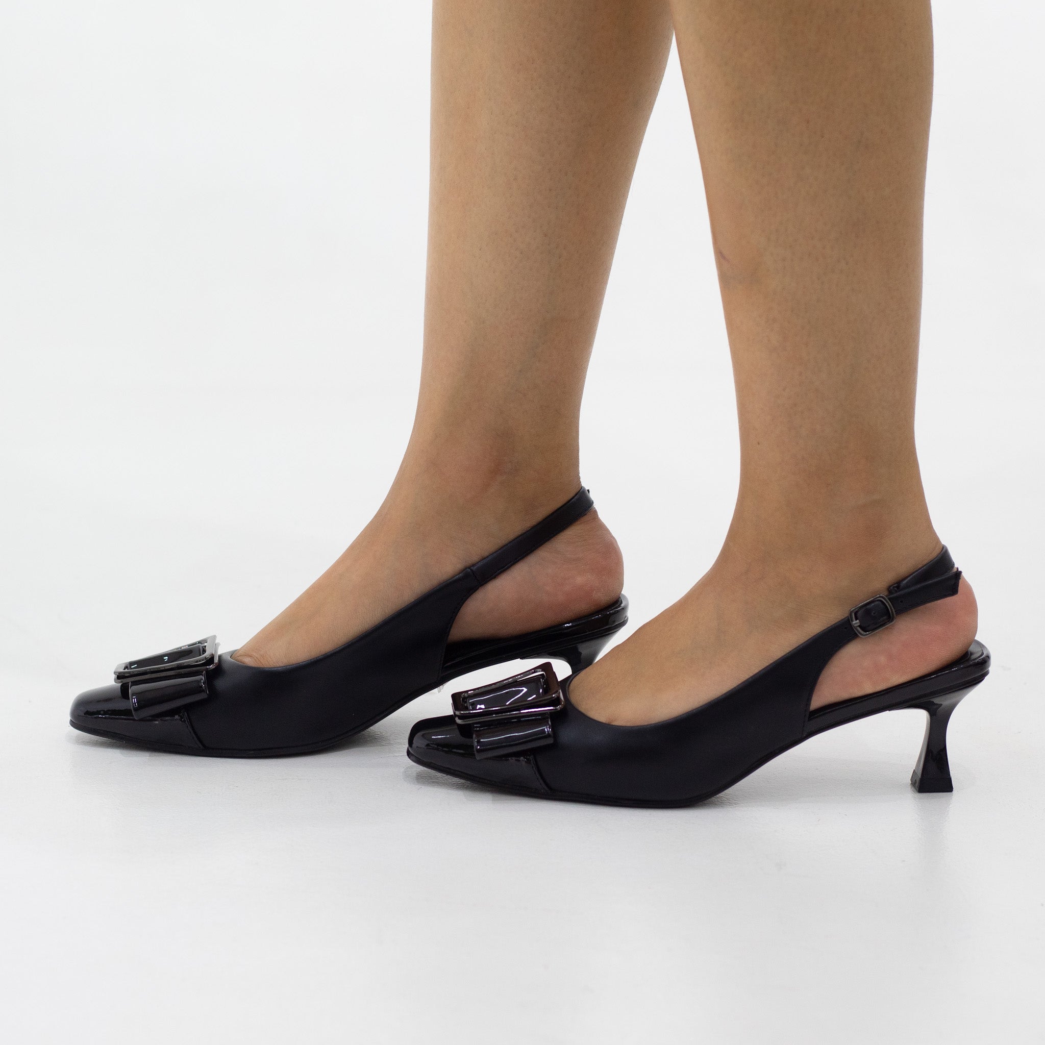 Nelmay buckle trim detailed 2-toned sling back on a 5cm heel