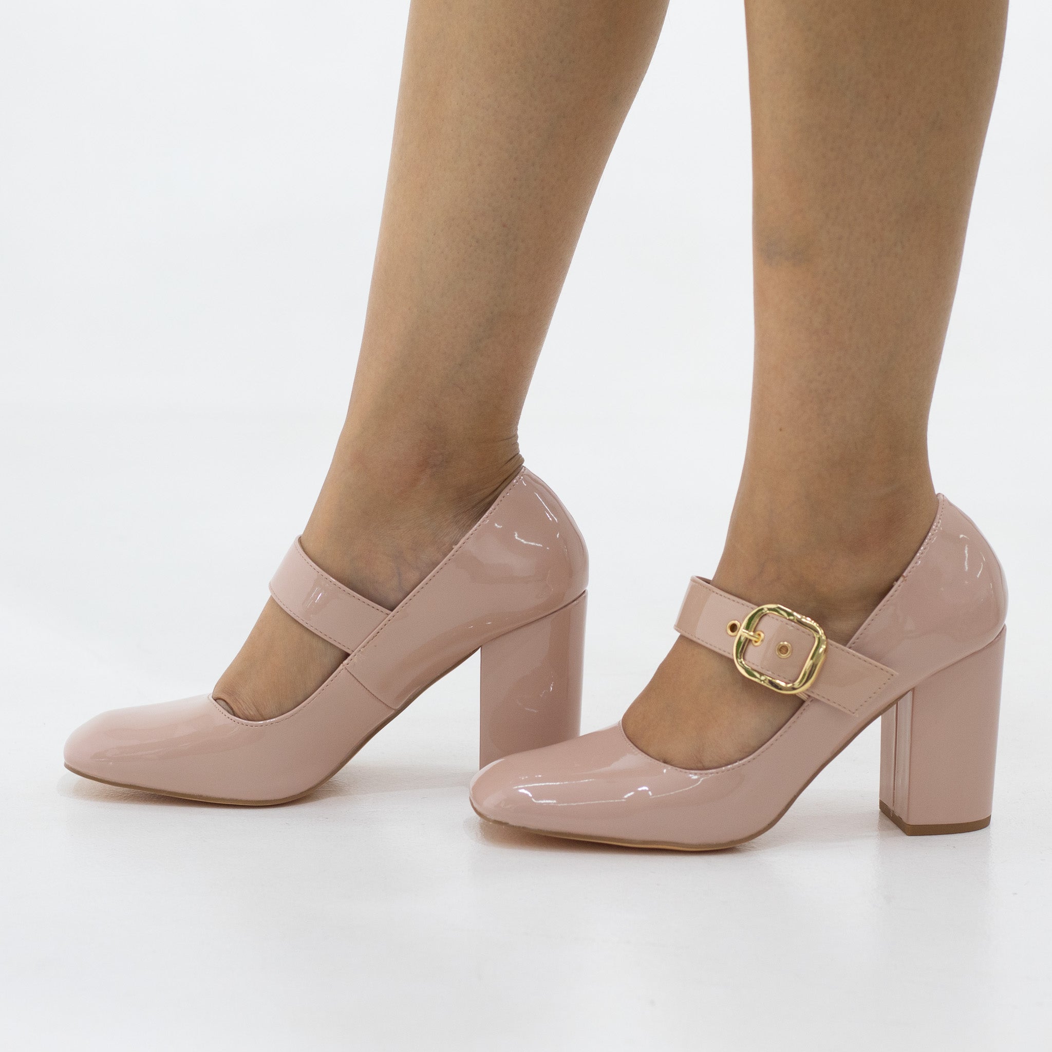 Moira strap belt 8.5cm block heel court pat