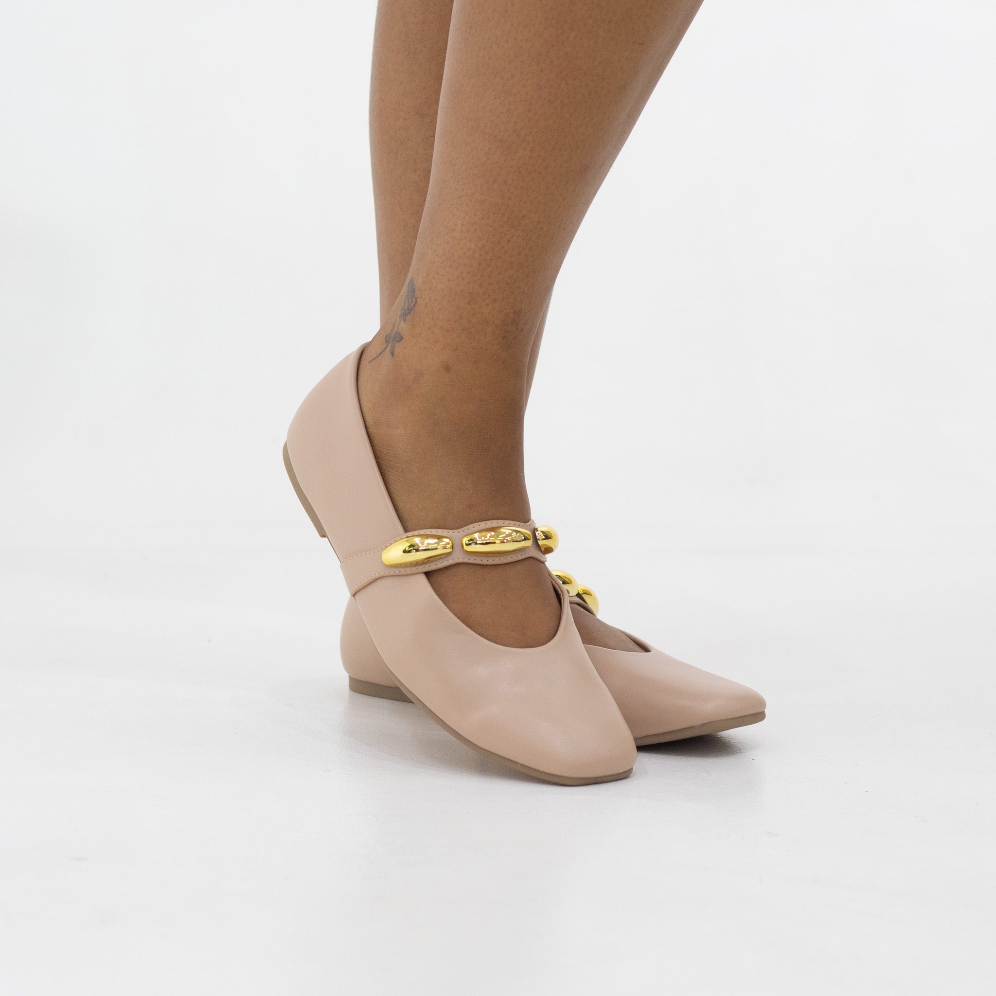 Kumo flat ballarina with gold trims pump shoe