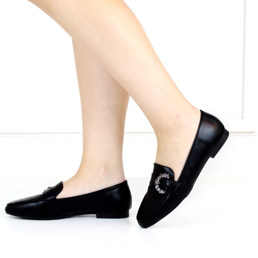 Tiara 1.2cm flat heel moc with diamond buckle pu black