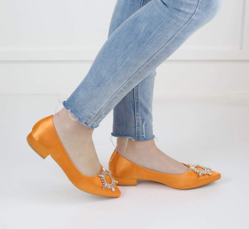 Orange flat heel with flat trim zandra