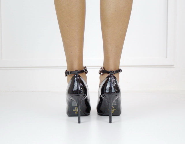 Elvira 9cm heel with chain ankle strap black