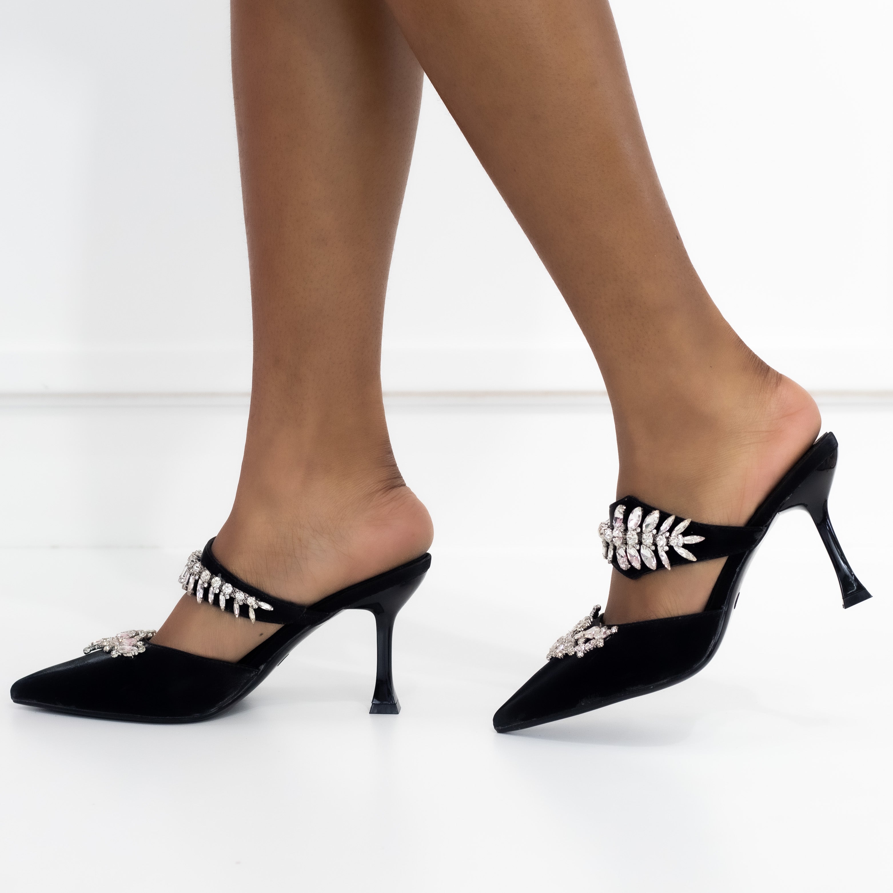 Black mid 8,5cm heel embellished slide sabrina