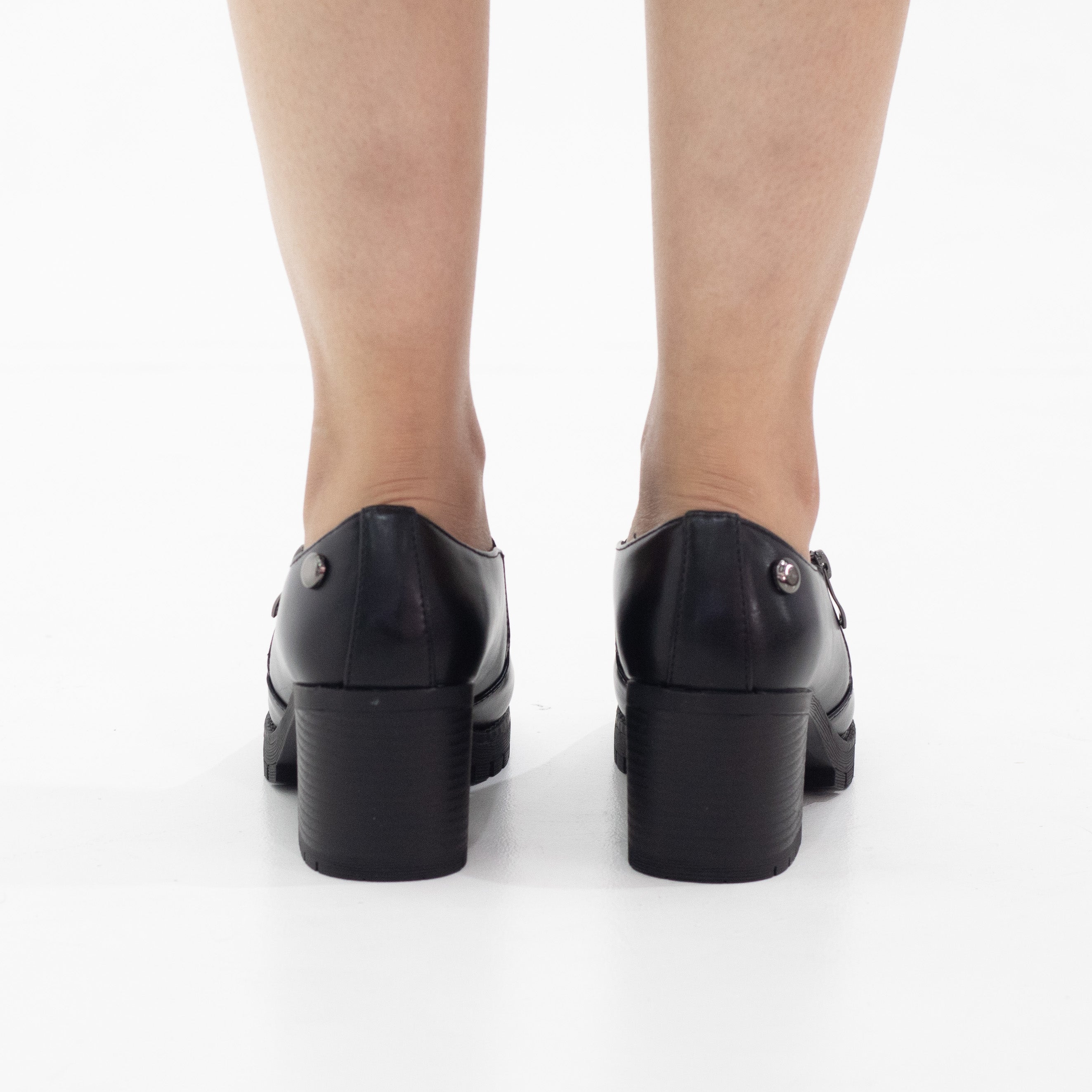 Black slip on 7cm block heel brougue tadeo