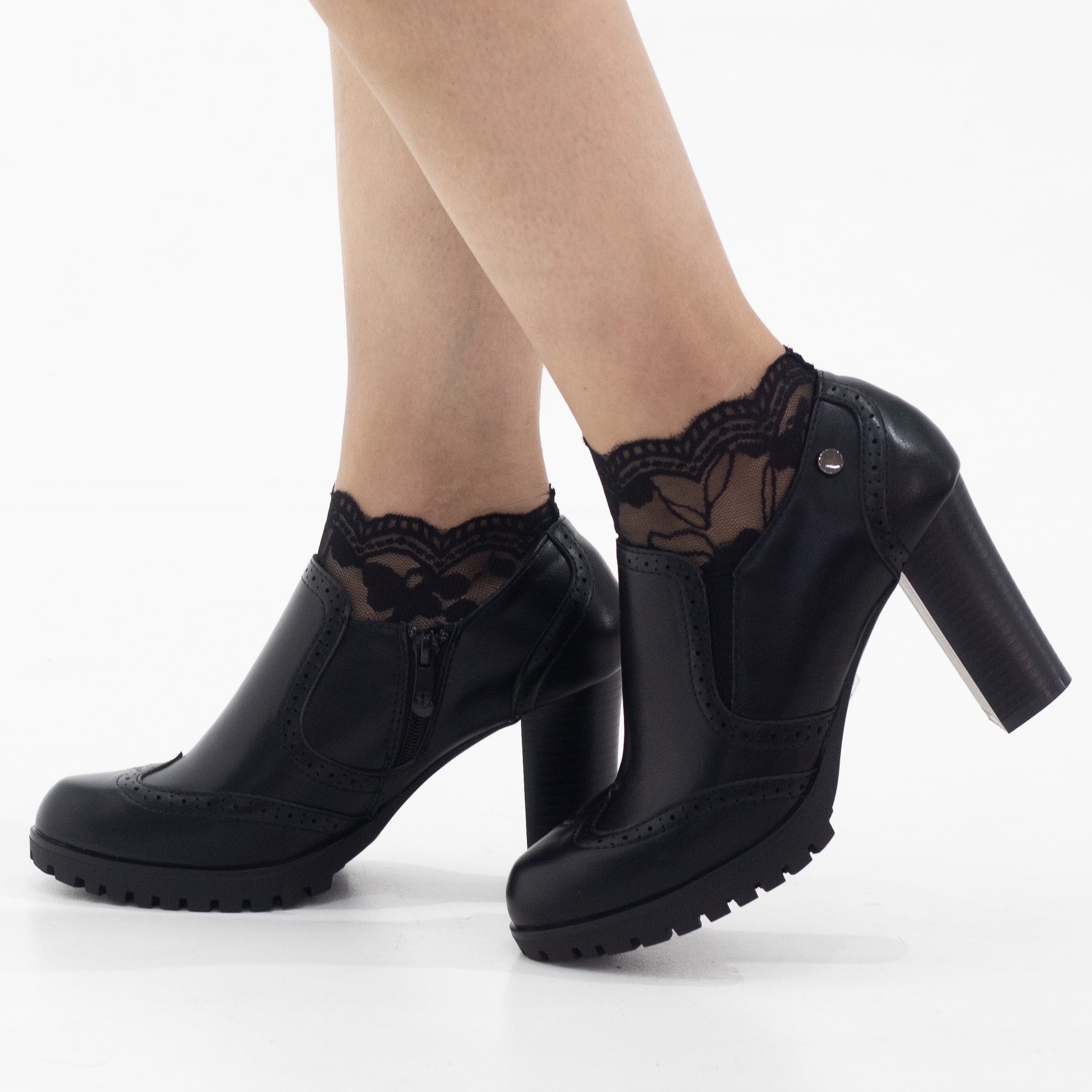 Black lace oxford 9cm high heel astoria