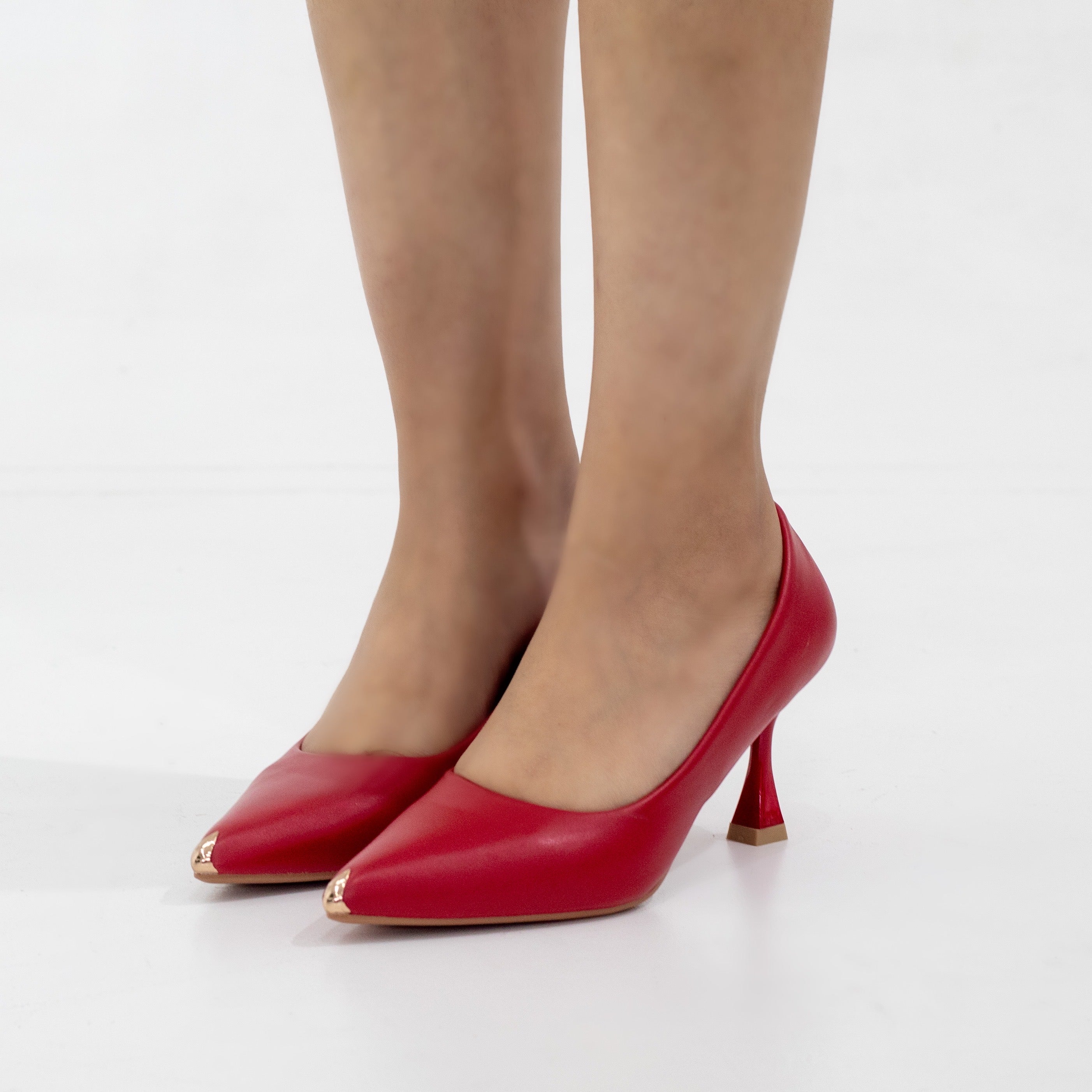 Doha Faux court with gold pointy toe on 8cm heel red