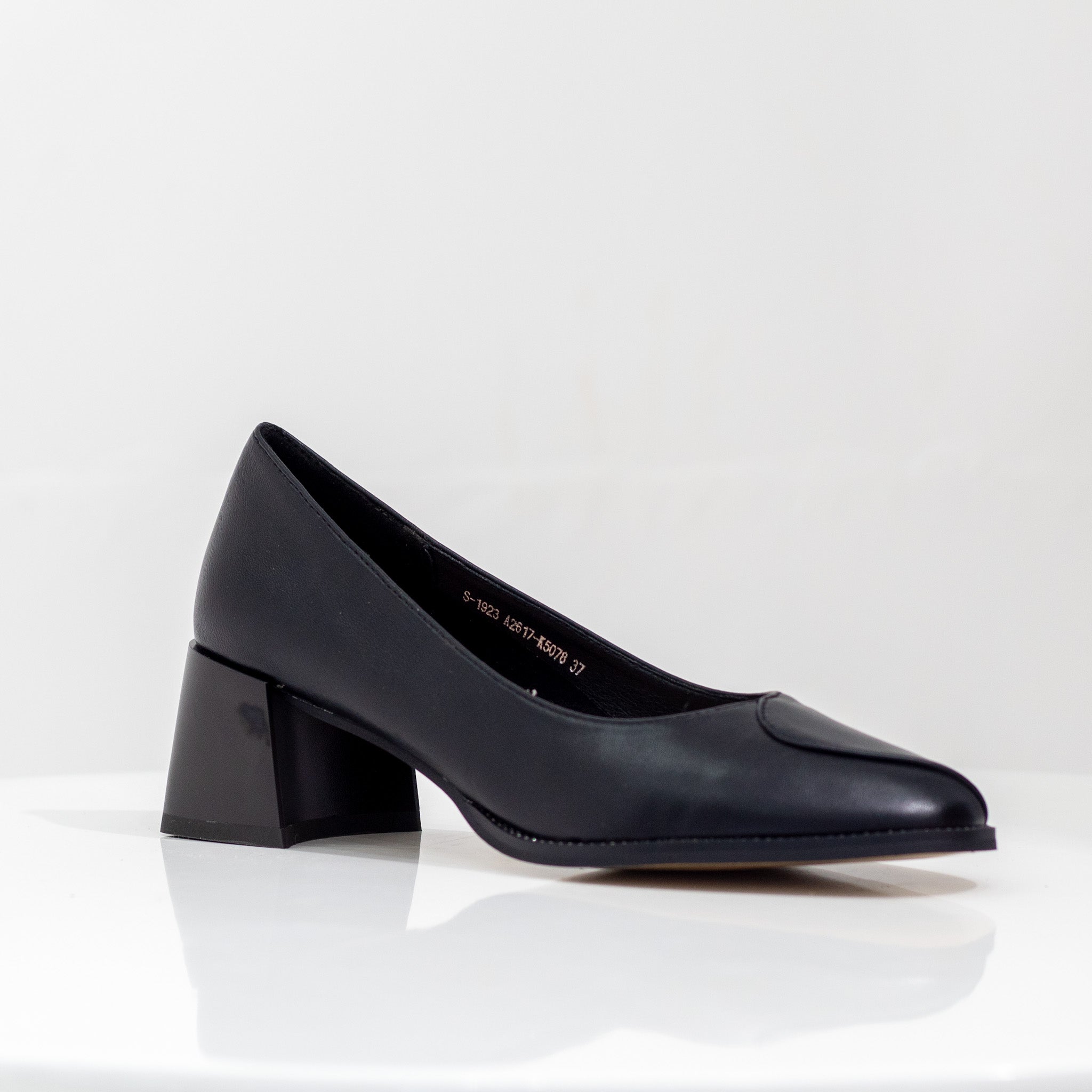 black  5.5cm comfy block heel court shoe