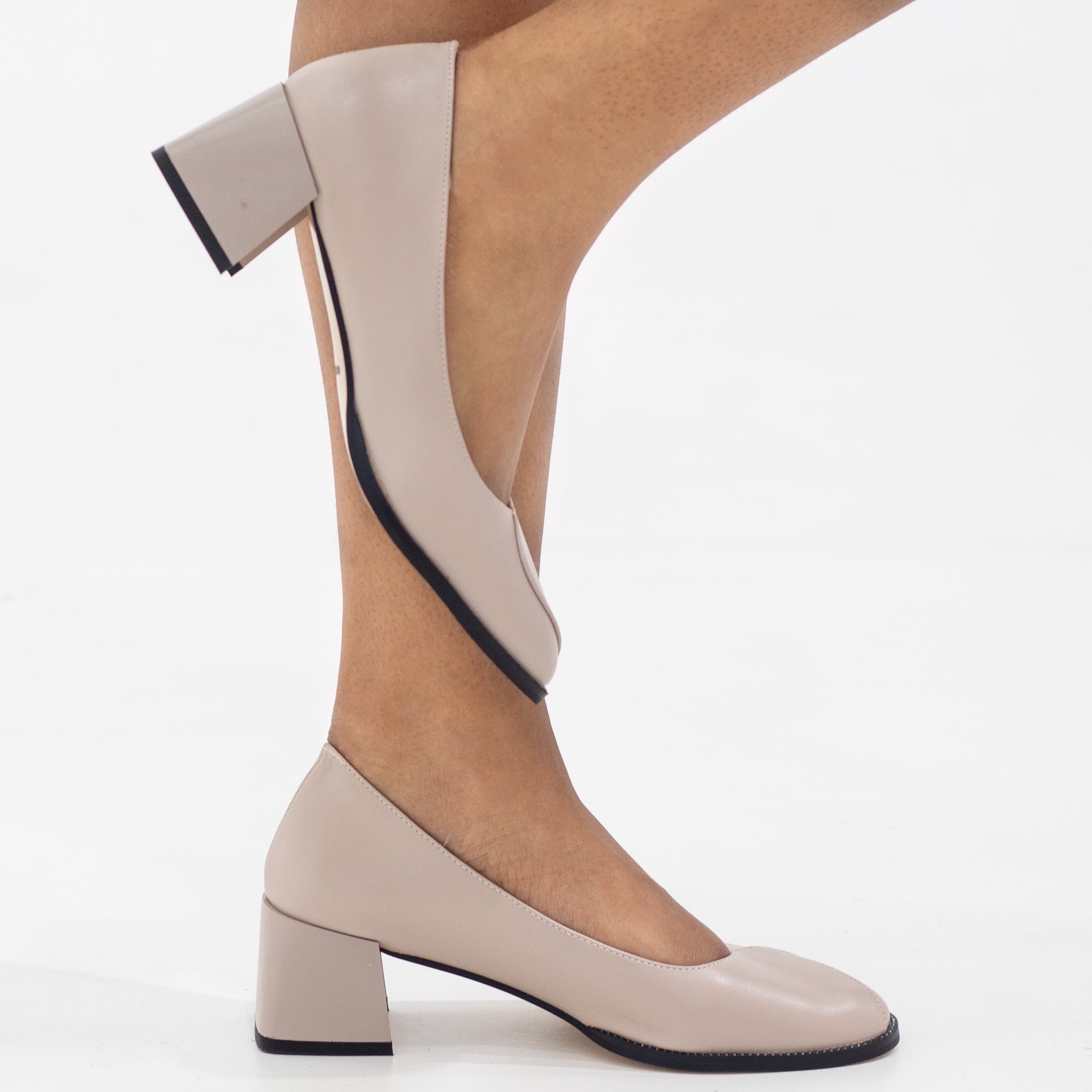 Martha 5.5cm comfy block heel court shoe beige