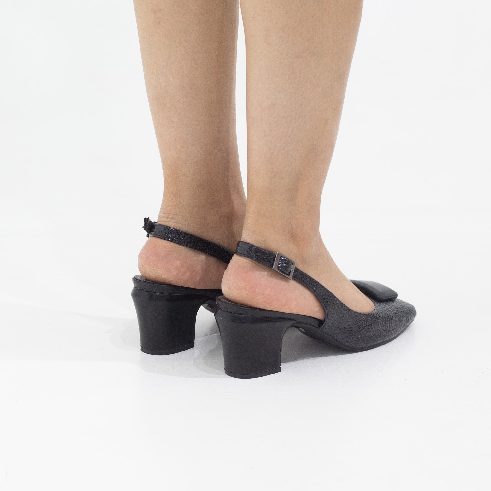 Black block 5.5cm heel sling back with sqr trim pumps blaze