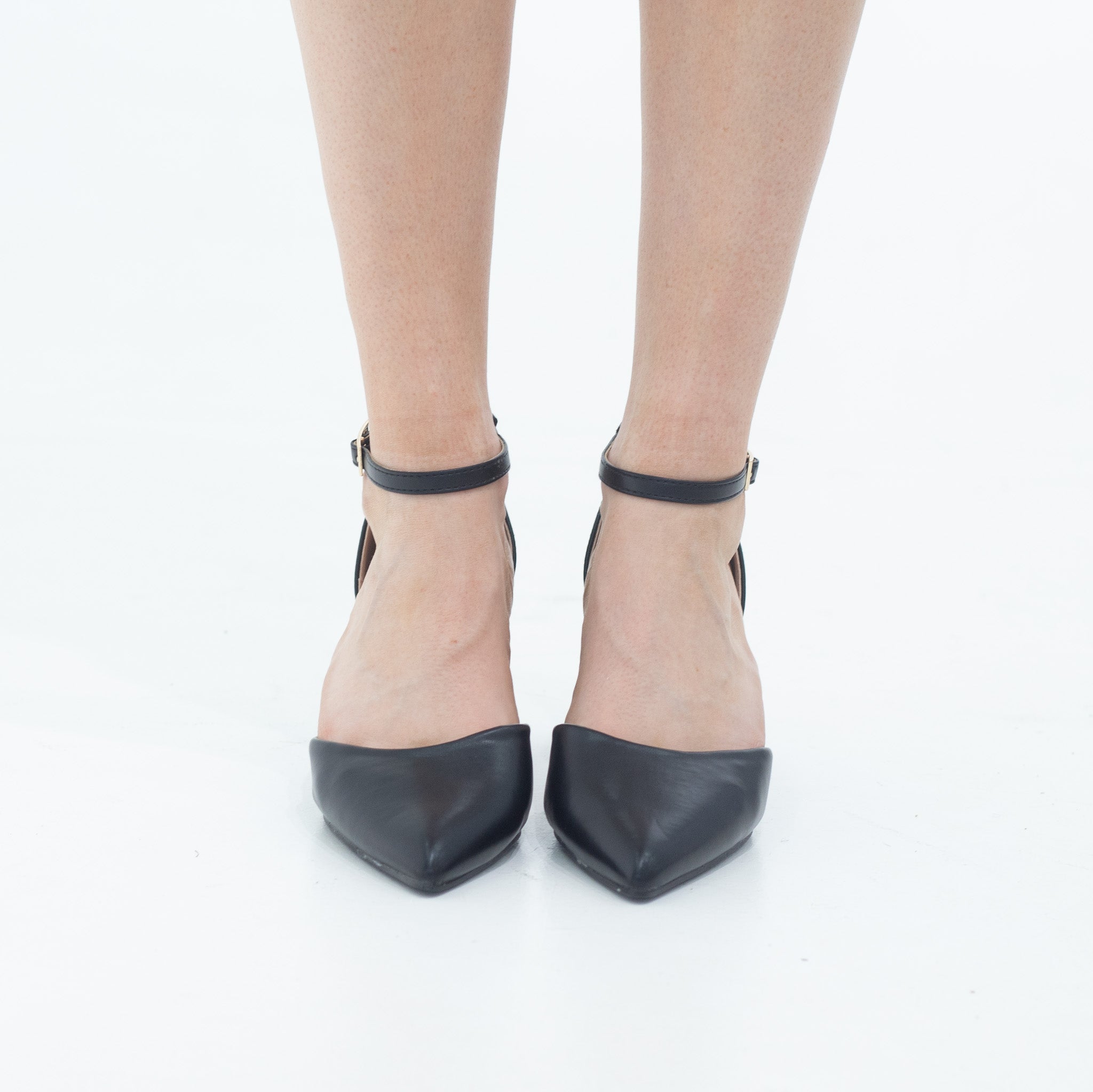 Black open waist pointy on 8cm block heel PU chandri