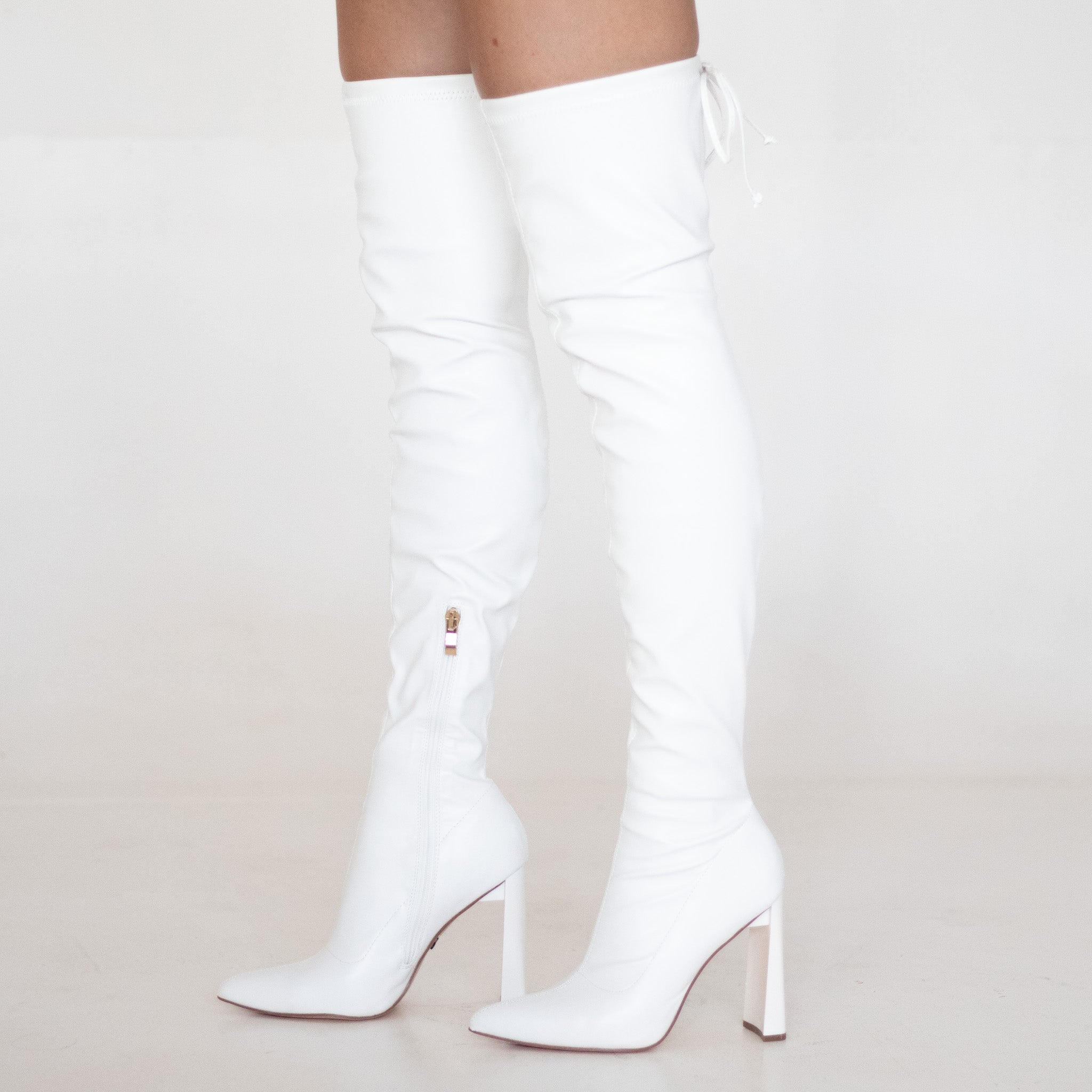 White thigh high pointy high 10.5cm heel boot tomian