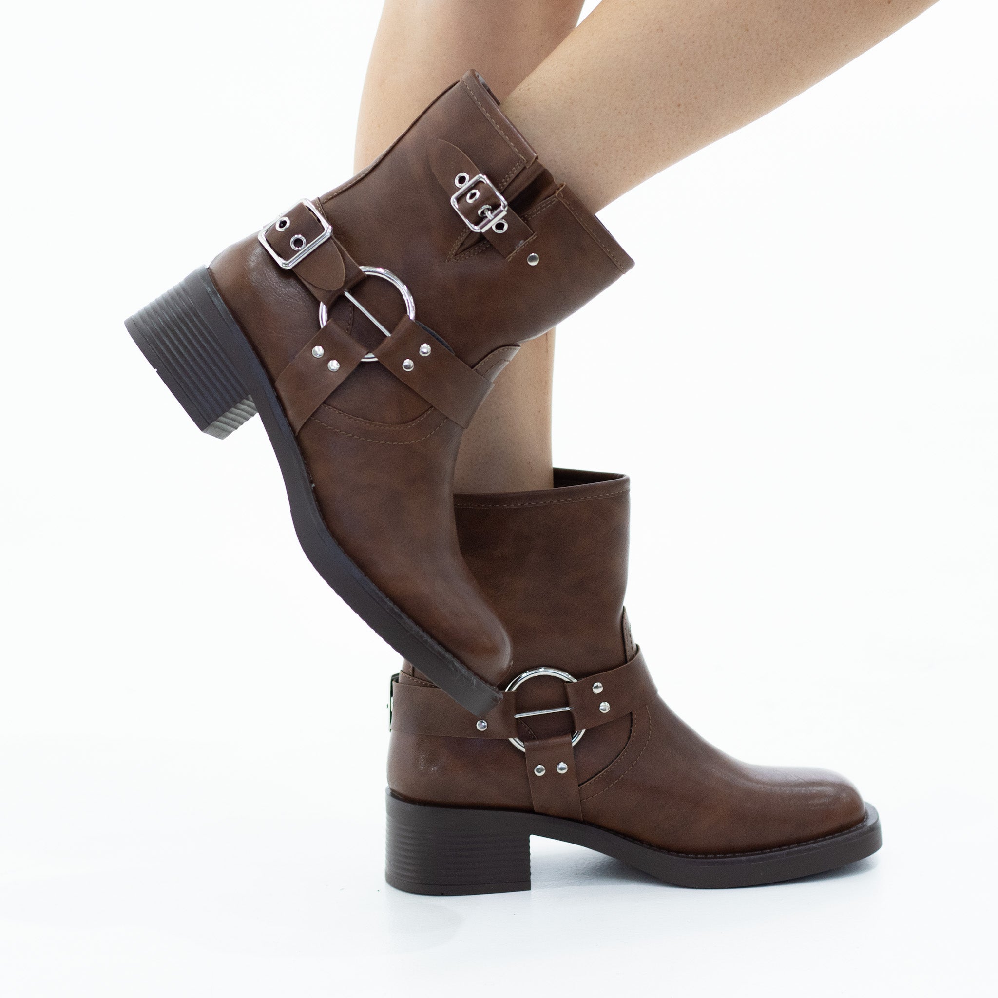 Brown 4cm flat heel double belt buckle detailed ankle boot brumby