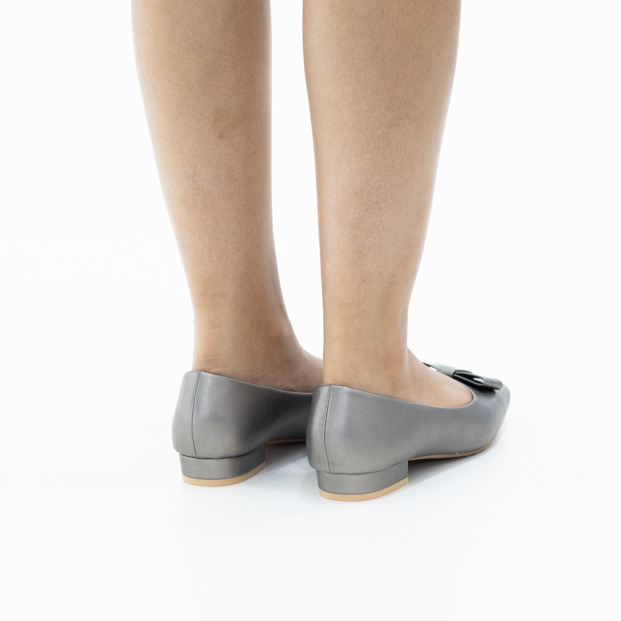 Grey comfort 2cm low heel court shoe with a bow aquarius