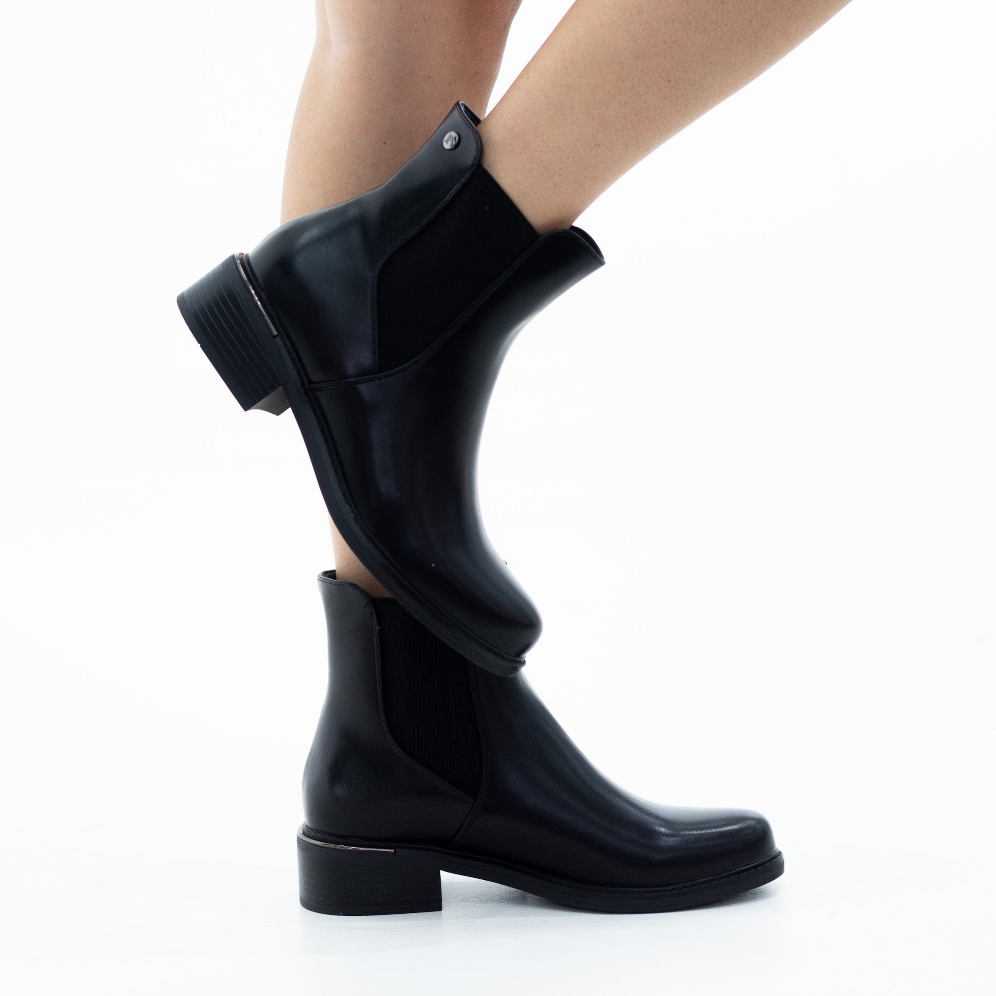 Black Chelsea pu ankle boot on 3.5cm heel zayami